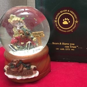 Boyd’s Musical Snow Globe Ice Skaters Waltz NIB (Numbered)